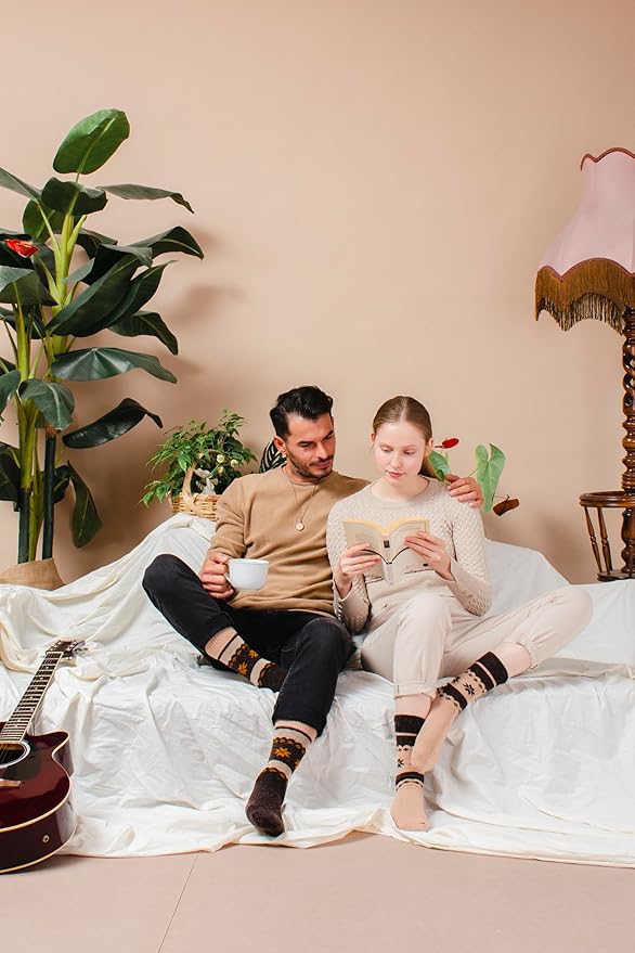 GoWith Alpaca Wool Socks for Men & Women, Alpaca-Merino Blend Warm Cozy Crew Socks, Thermal Regular-Fit Boot Socks