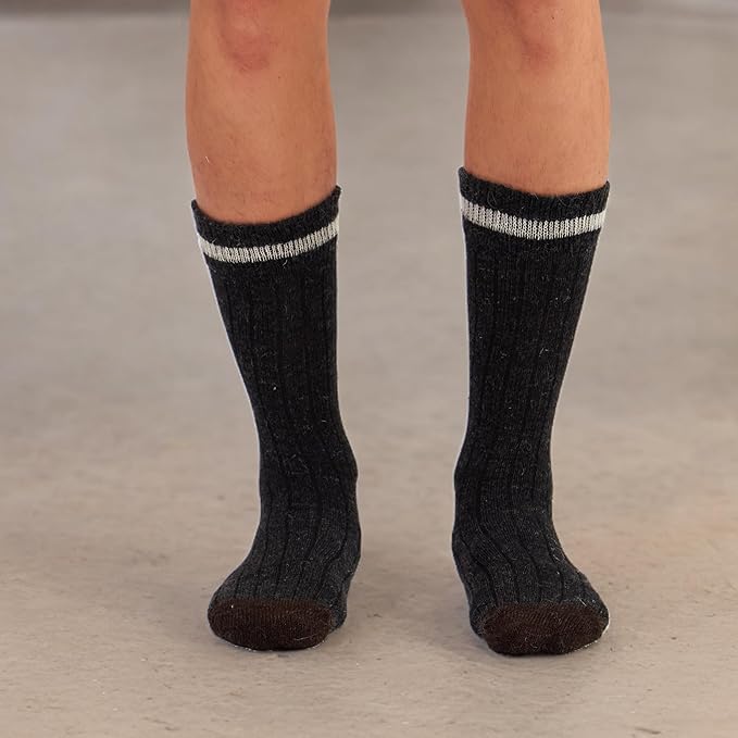 GoWith Alpaca Wool Socks for Men & Women, Alpaca-Merino Blend Warm Cozy Crew Socks, Thermal Regular-Fit Boot Socks